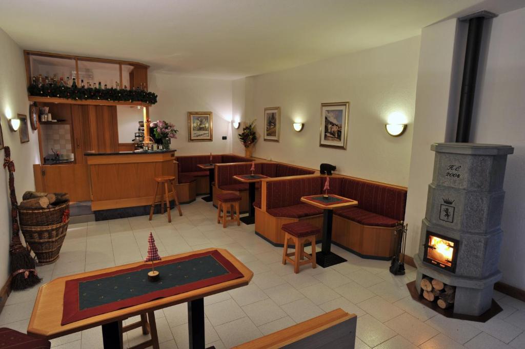 Hotel Rendez-Vous - Aymavilles Esterno foto