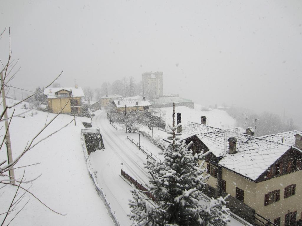 Hotel Rendez-Vous - Aymavilles Esterno foto