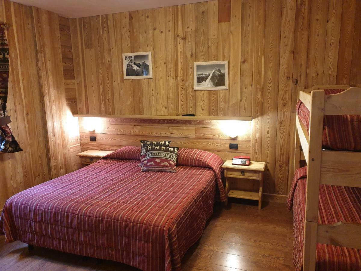 Hotel Rendez-Vous - Aymavilles Esterno foto